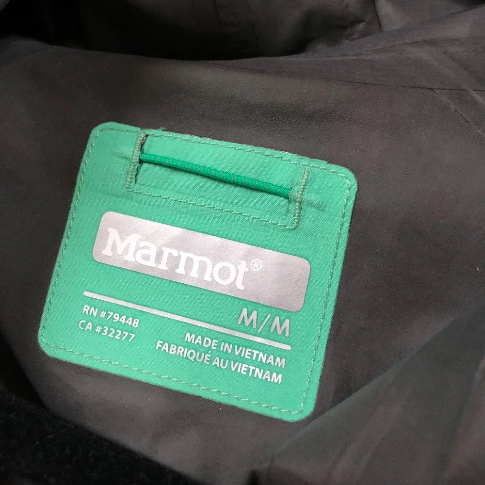 Marmot Goretex Waterproof Top Shell Layer - Picture 3 of 3